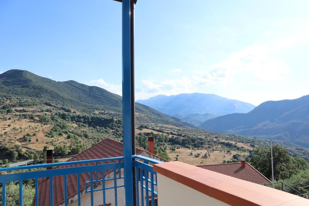 Casa Borgo Borrello San Mauro Castelverde
